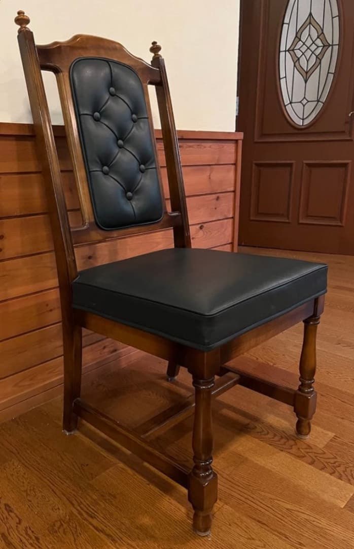 【カリモク】クラシックスタイル ダイニングチェア