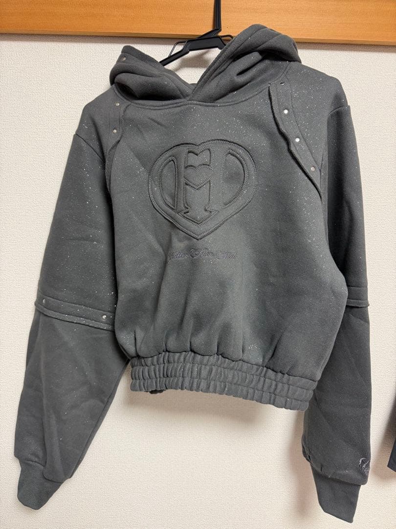HTH heart logo  set up パーカー　セットアップ