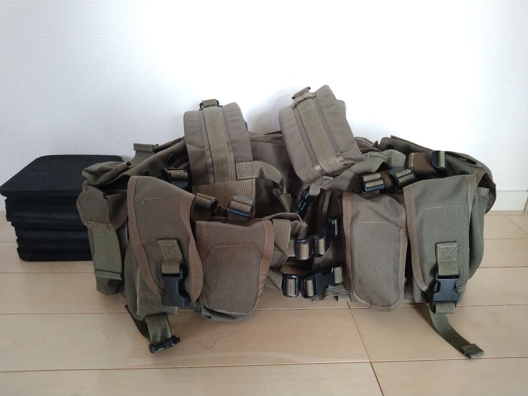 flyye製　LBT1195　フローティングハーネス　チェストリグ