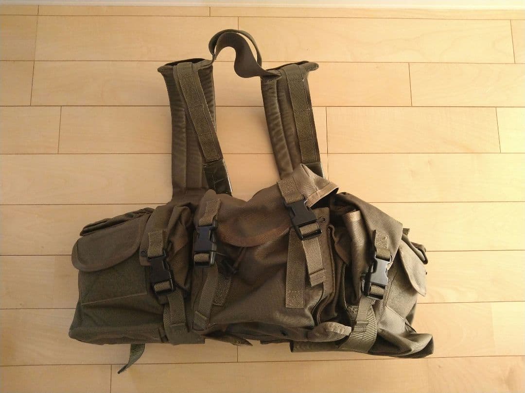 flyye製　LBT1195　フローティングハーネス　チェストリグ