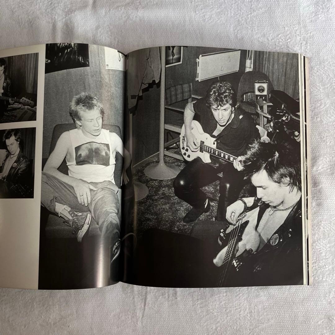 ©︎1998 Destroy sex pistols art book