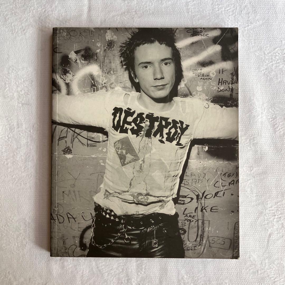 ©︎1998 Destroy sex pistols art book