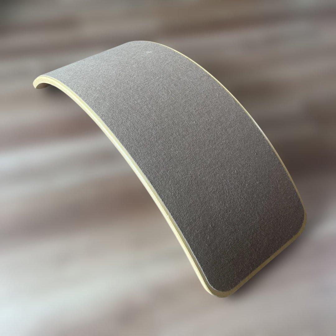 最終値下げ⭐︎1時間限定⭐︎Wobble ウォーベル　バランスボードブラウンフェルト