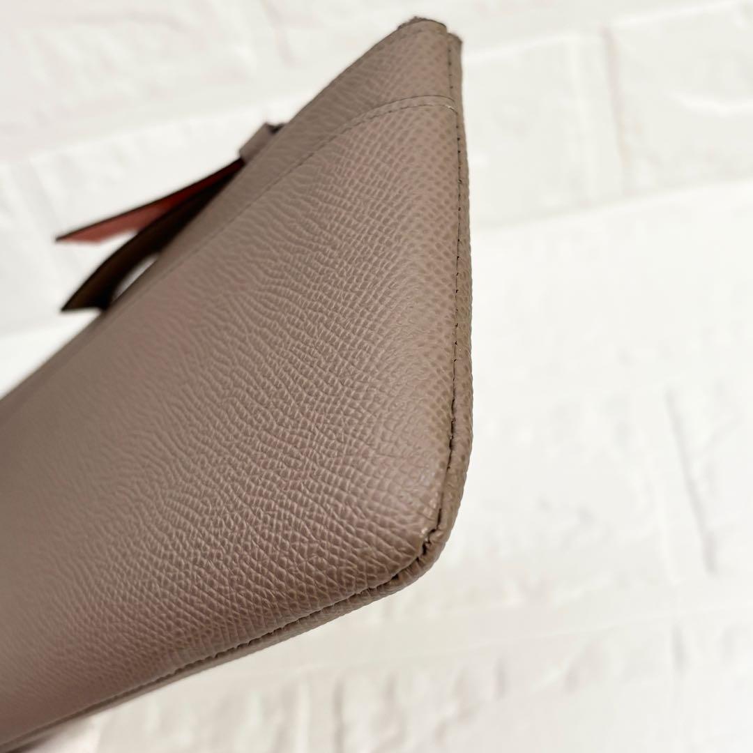 PELLE BORSA 本革 L字ファスナー長財布 未使用 タグ付　トープ