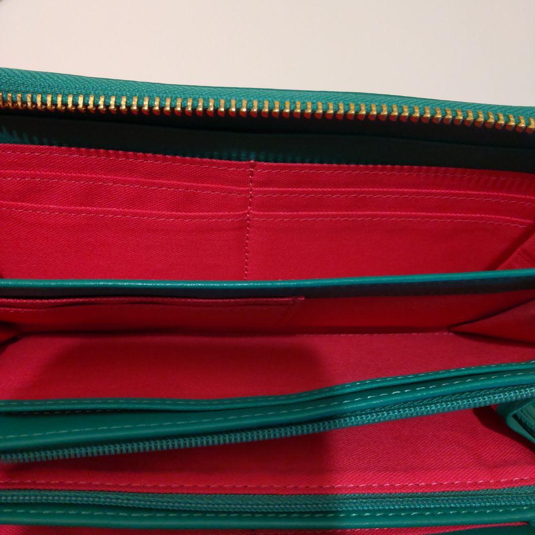 LANVIN en Blueグリーン キルティング長財布