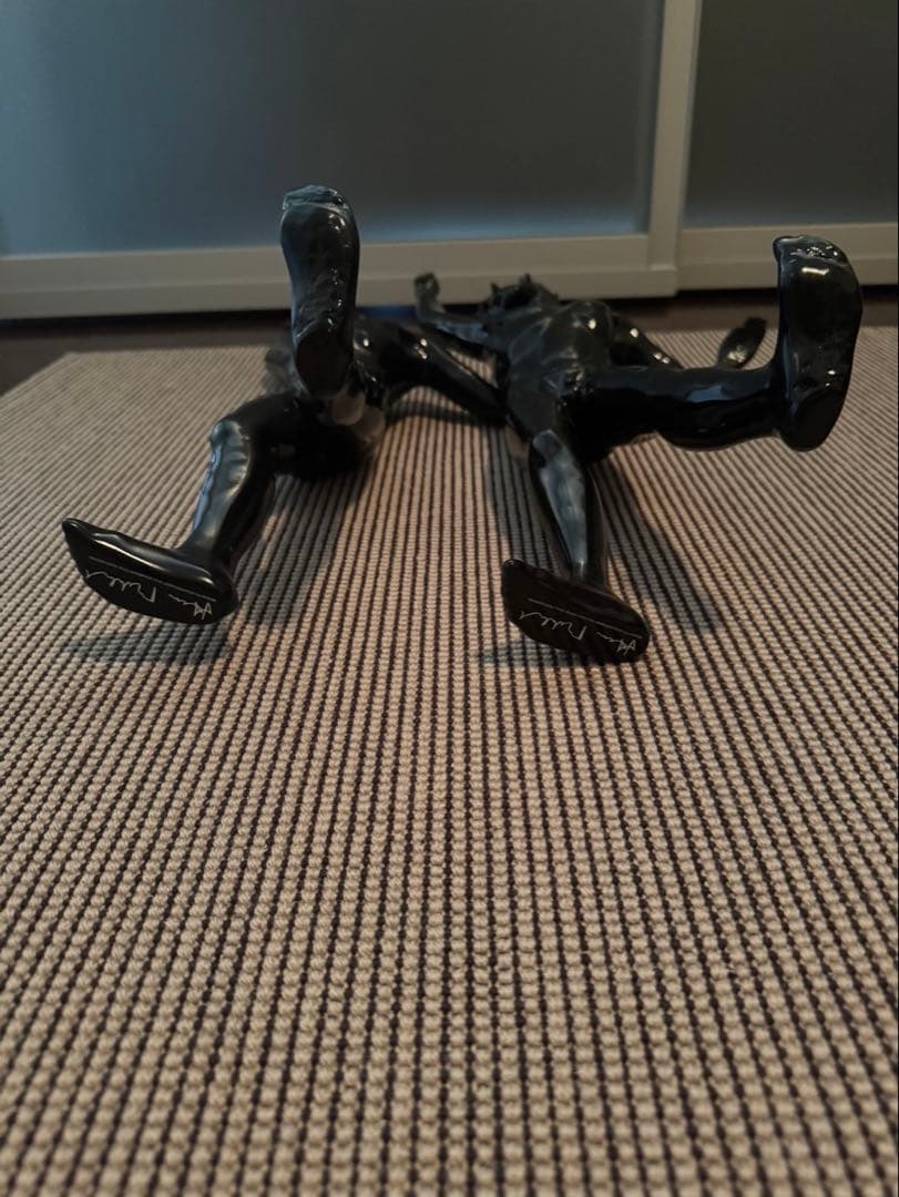 メディコムトイMLE キリストアンリミテッド　NEXUS7