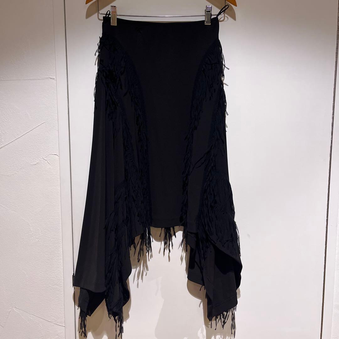 ゴルティエ 個性派フリンジスカート