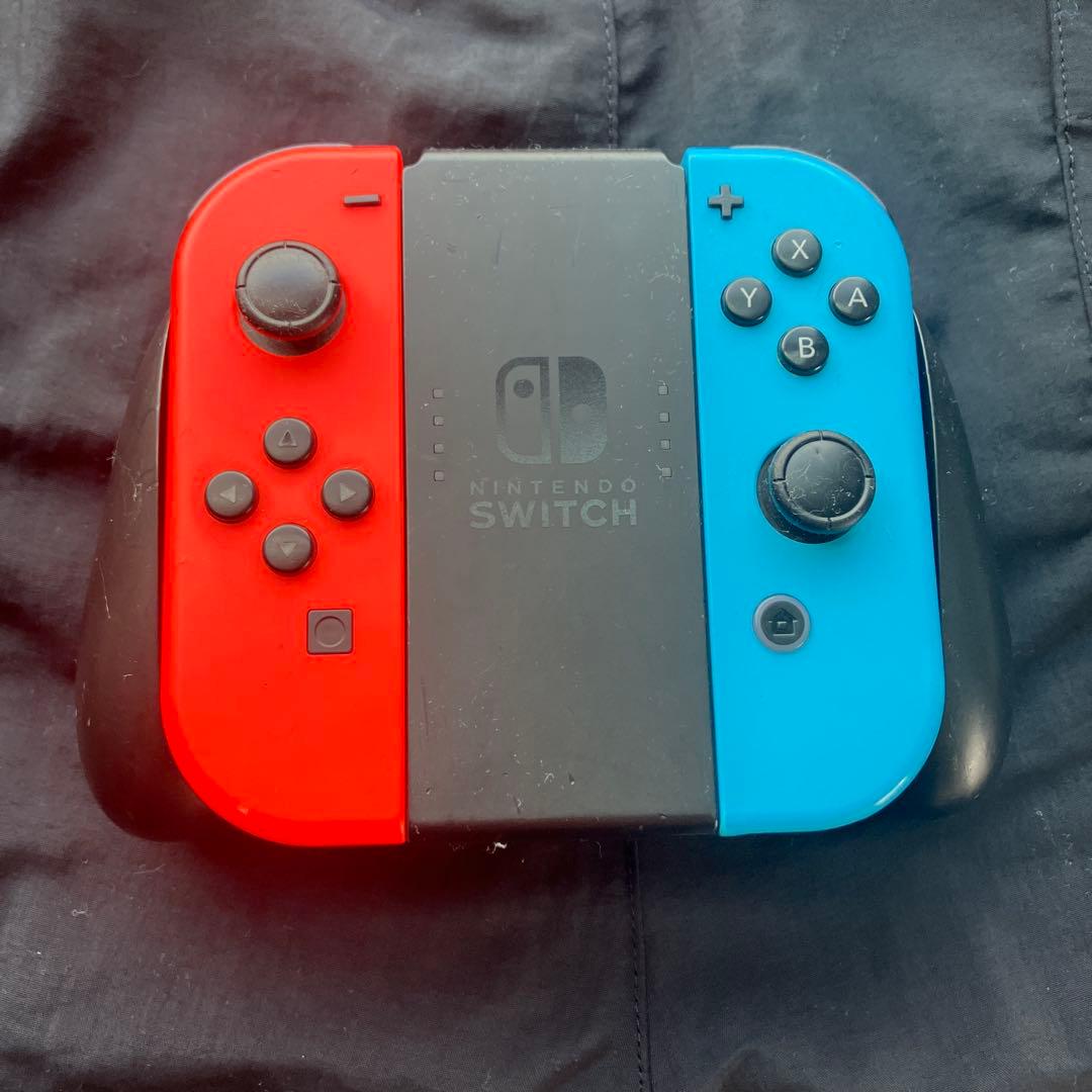 Nintendo Switch 本体　ジョイコン