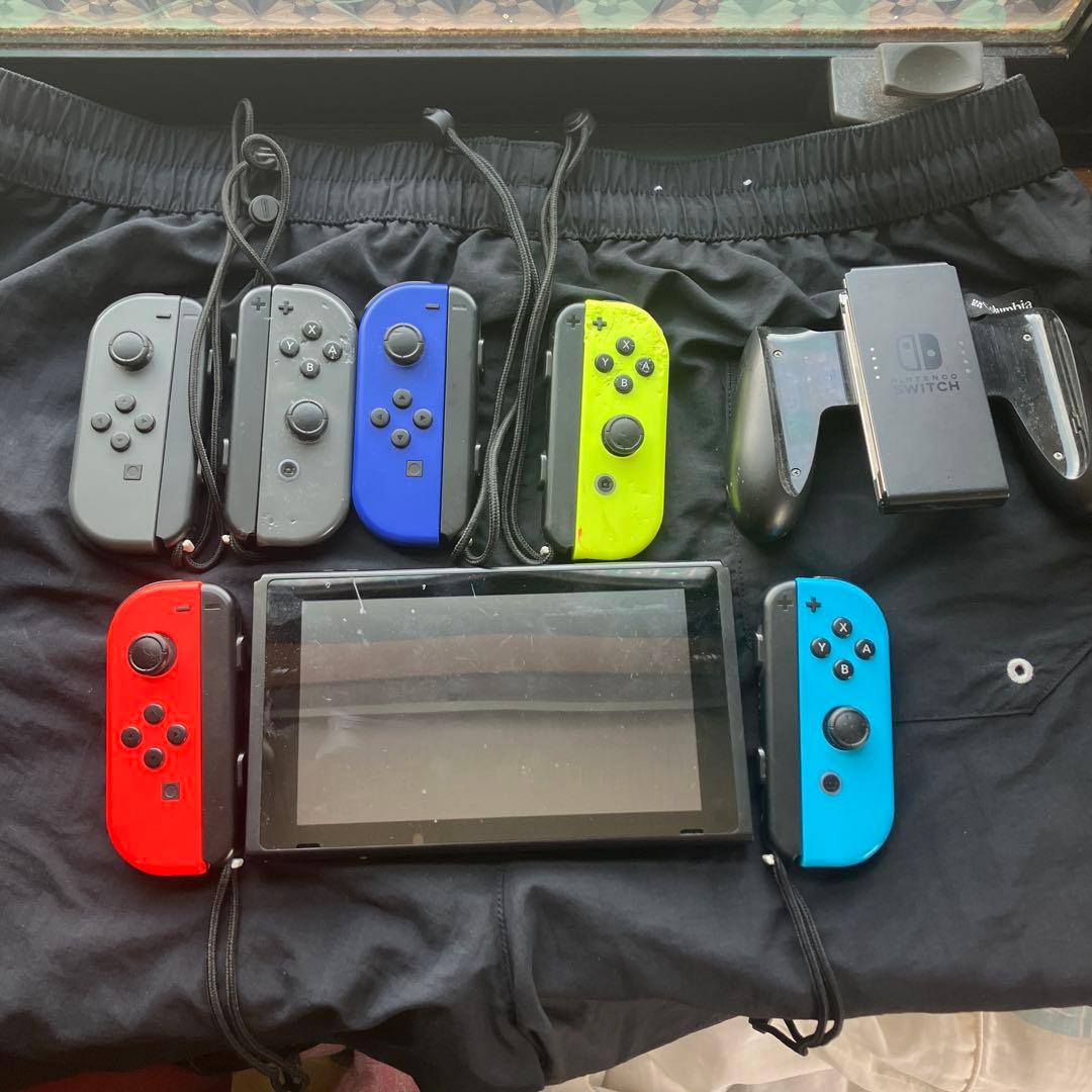 Nintendo Switch 本体　ジョイコン