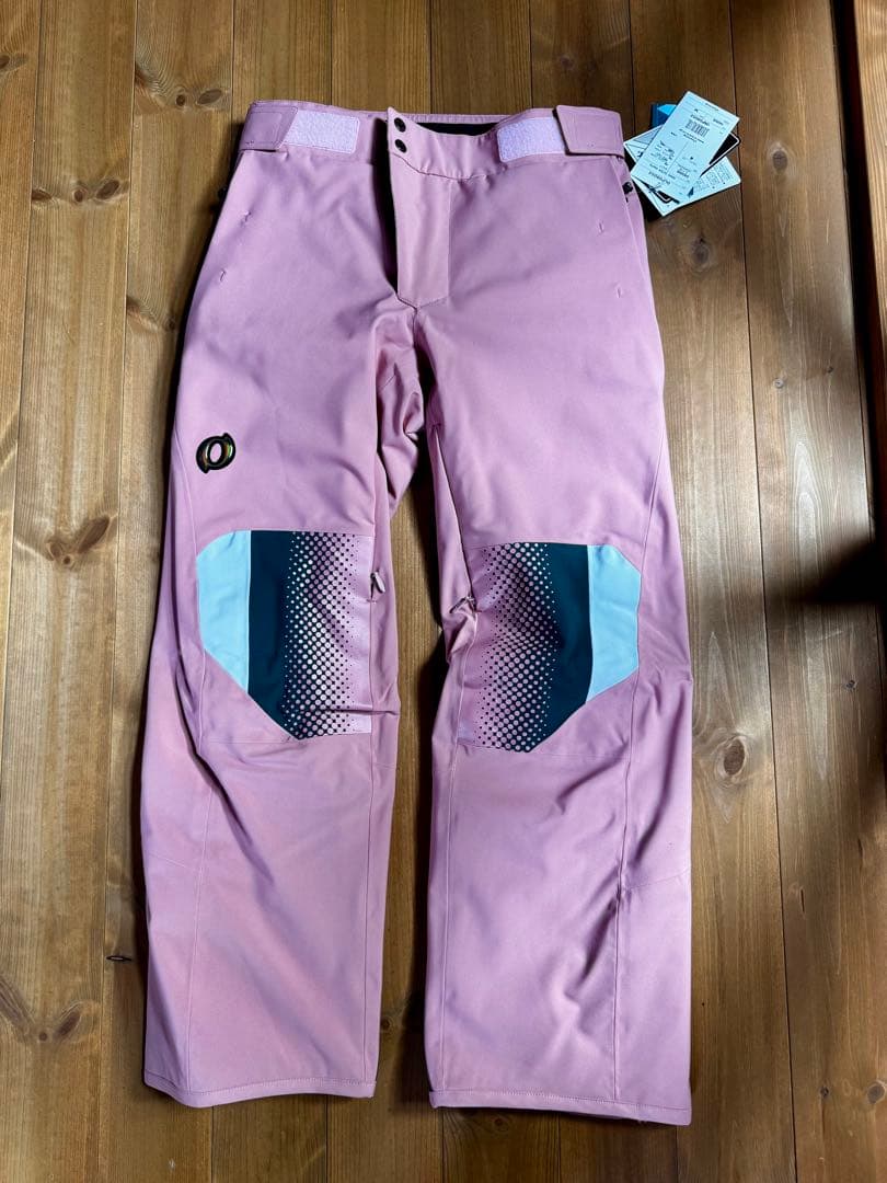 【新品未使用】 オンヨネ スキーウェア 25/26モデル 上下セット Mサイズ