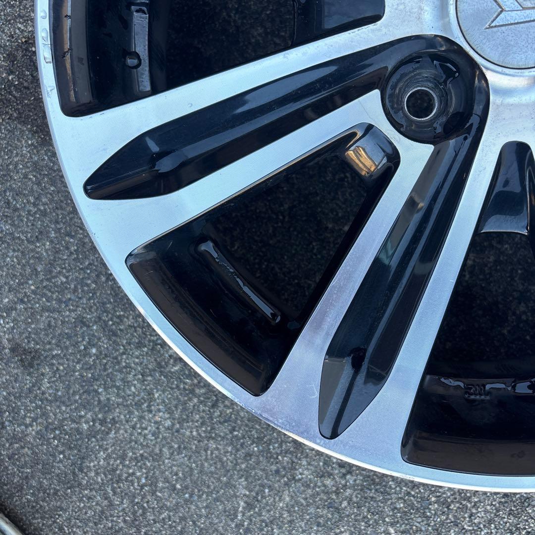 ダイハツ　DAIHATSU TANTO タントカスタム 純正アルミホイール