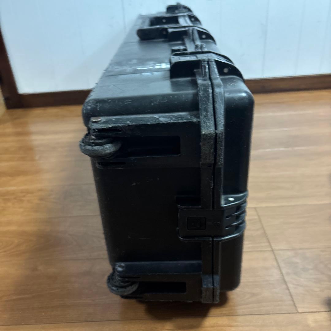 米軍放出品　PELICAN STORM CASE IM3220 ペリカンケース