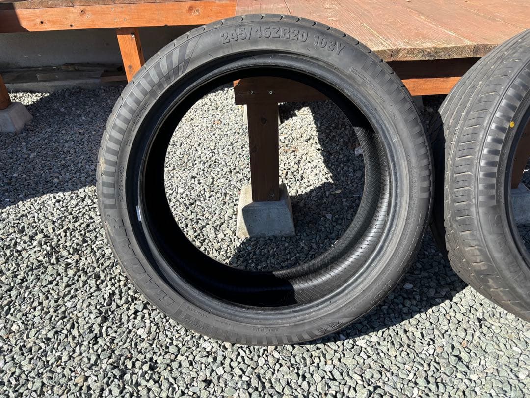 オートウェイで購入　245/45/20 サマータイヤ