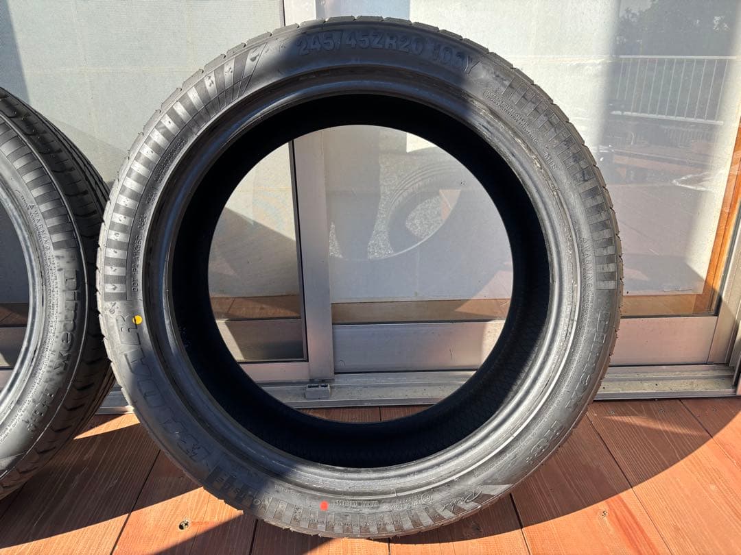 オートウェイで購入　245/45/20 サマータイヤ