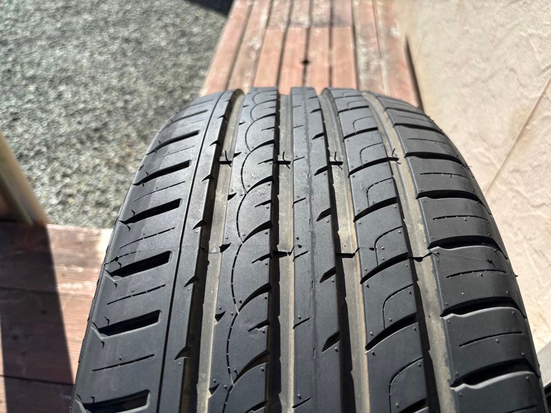 オートウェイで購入　245/45/20 サマータイヤ