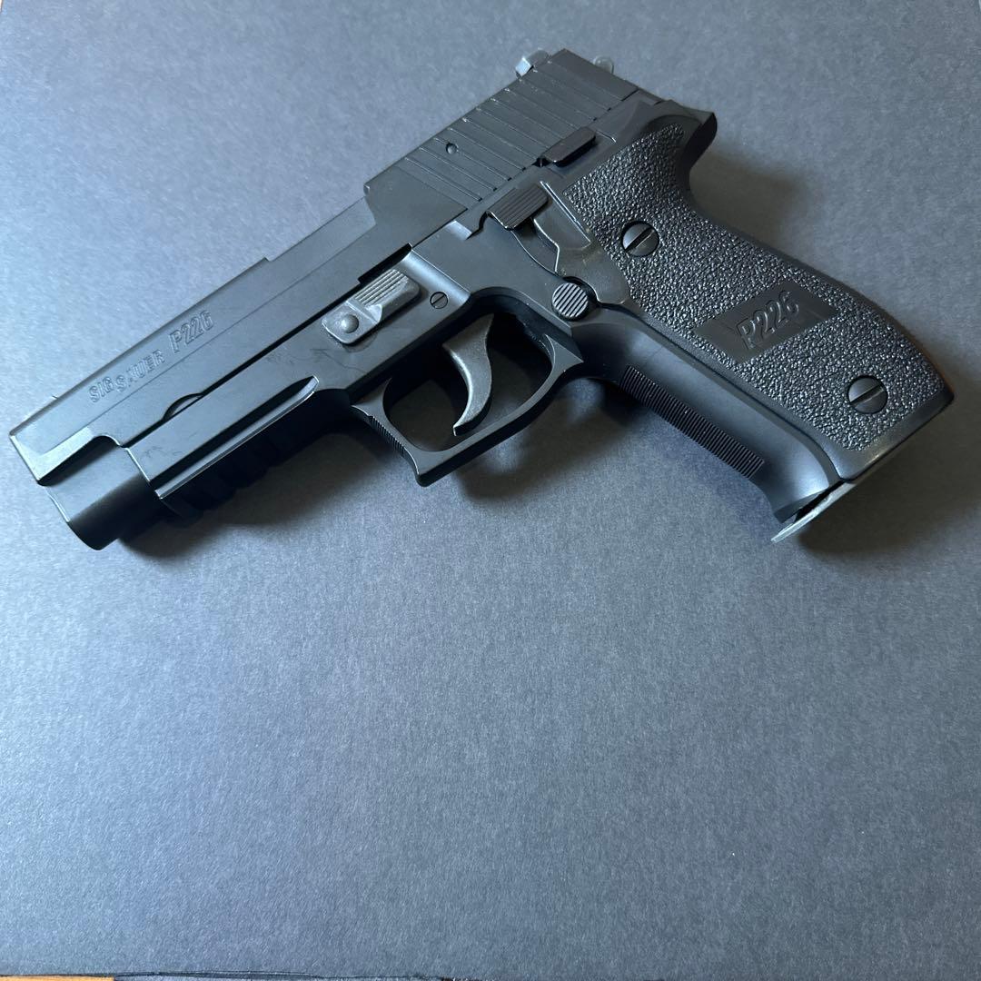 SIG SAUER P226 ガスガン ブラック