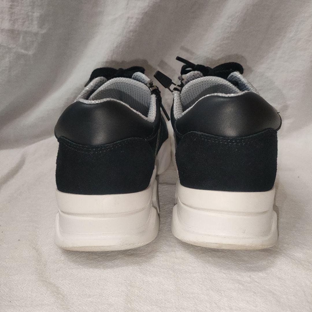 BENESU ブラック スニーカー ジップ ベネシュ 24cm 矯正靴