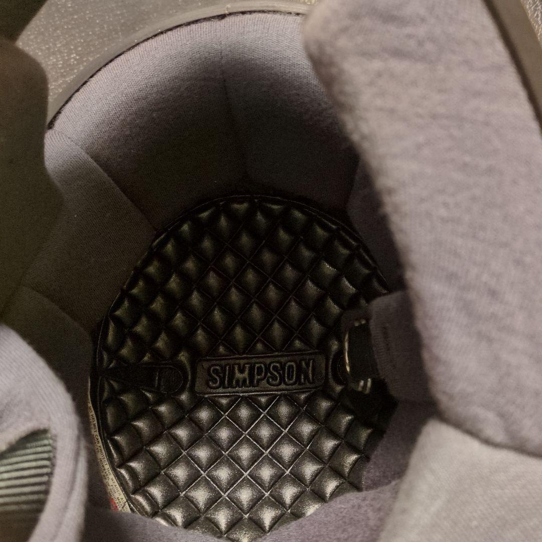 SIMPSON競技用ヘルメット