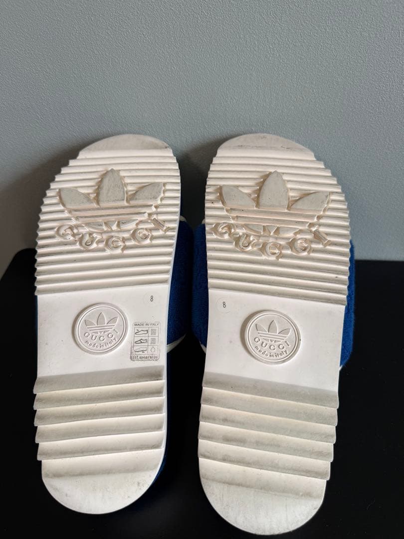 Gucci✖︎adidas 青 スエード タオル生地 サンダル