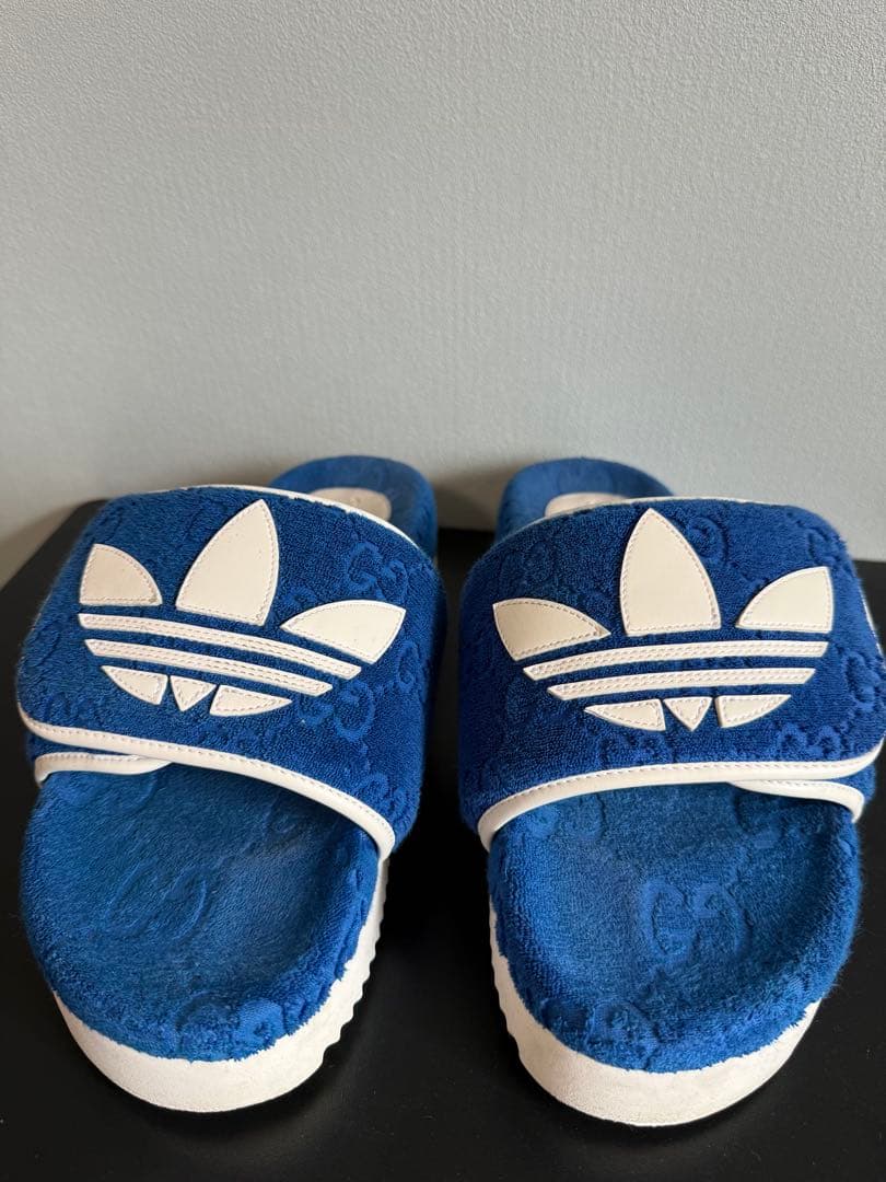Gucci✖︎adidas 青 スエード タオル生地 サンダル