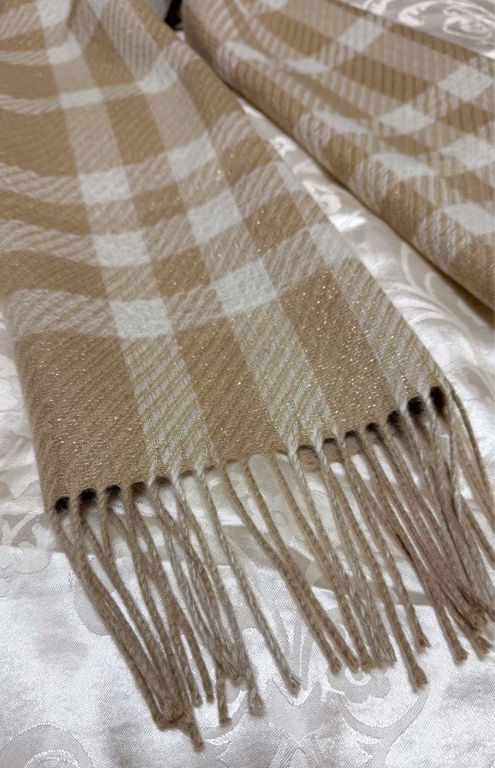 ⭐️新品⭐️BURBERRY カシミヤ100% ラメ入り　リバーシブルマフラー英国製