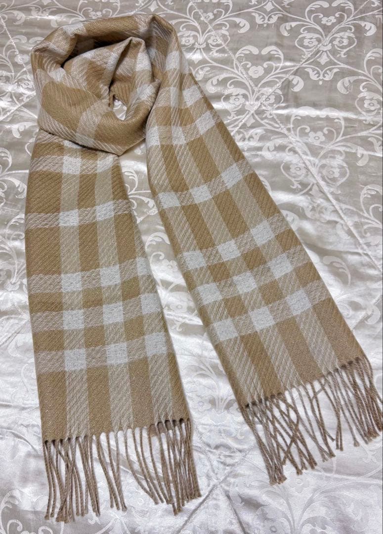 ⭐️新品⭐️BURBERRY カシミヤ100% ラメ入り　リバーシブルマフラー英国製