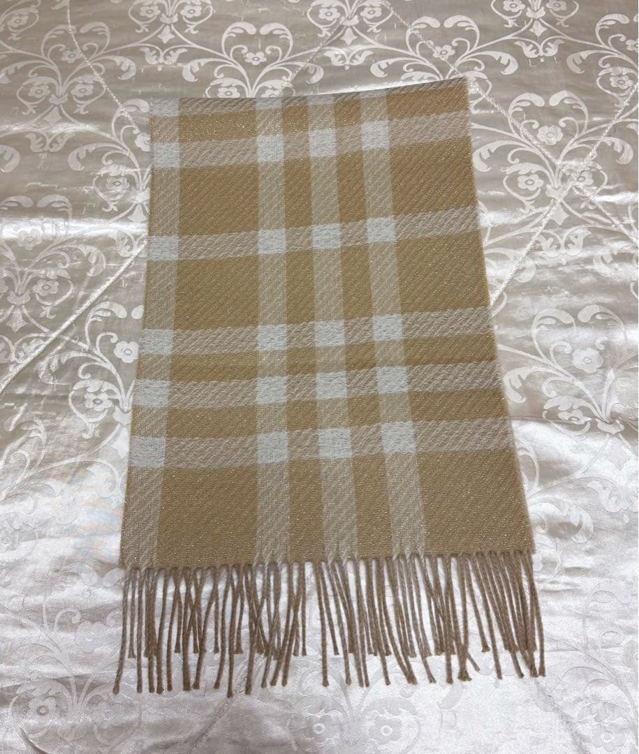 ⭐️新品⭐️BURBERRY カシミヤ100% ラメ入り　リバーシブルマフラー英国製