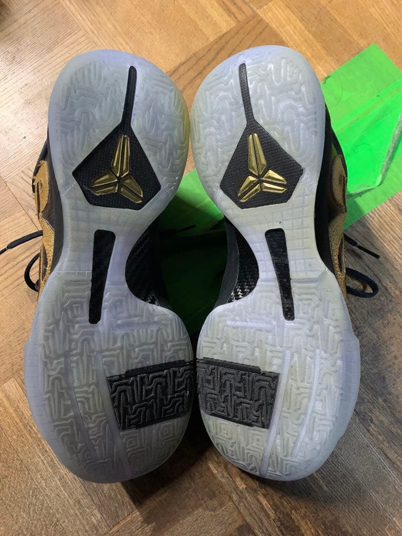 シューズ(男性用) Nike Kobe 5