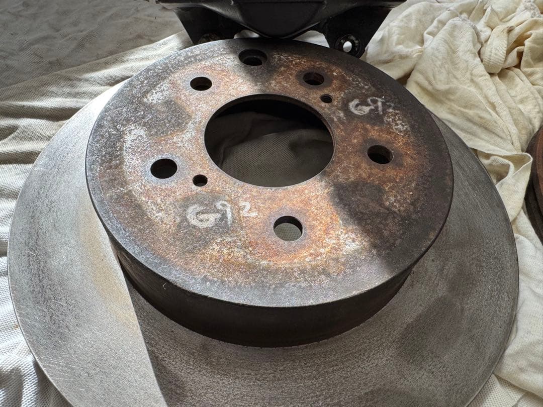 こ*ん様 日産 R32 typeM リアキャリパー & リアブレーキローター 左