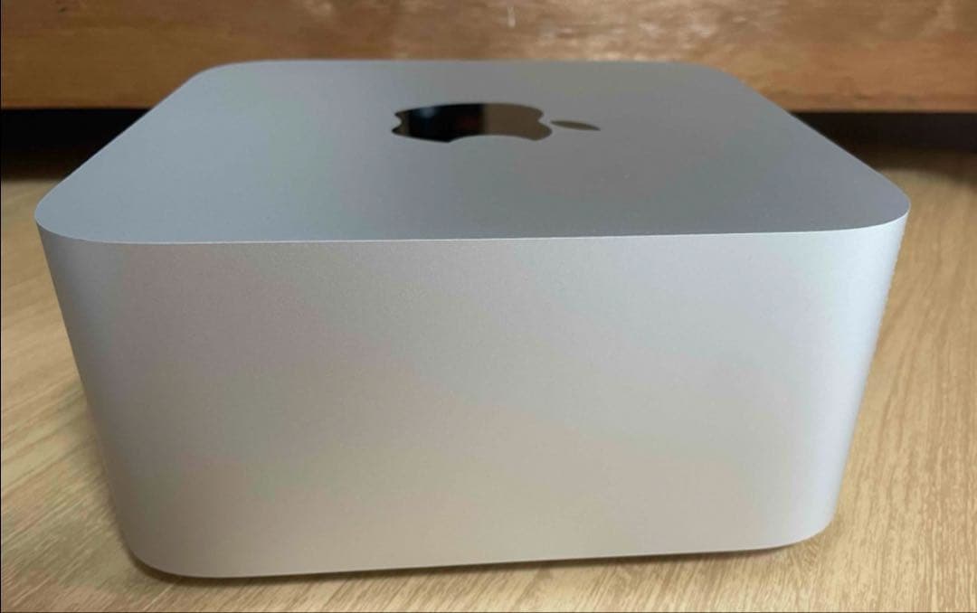 美品 Mac Studio M4max 64GB/1TB Apple Care付