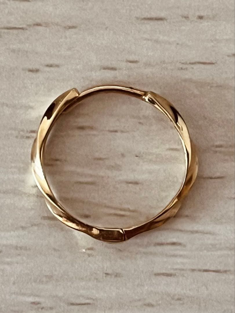 AVALANCHE 10K デザイン フープピアス