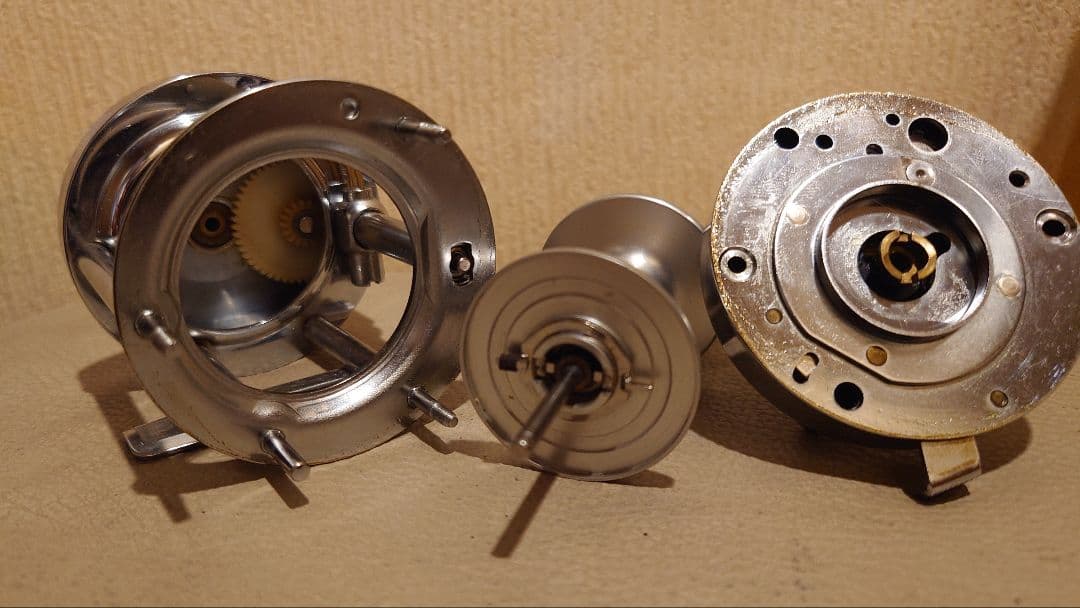 ABU 6500CS ROCKET ベイトリール