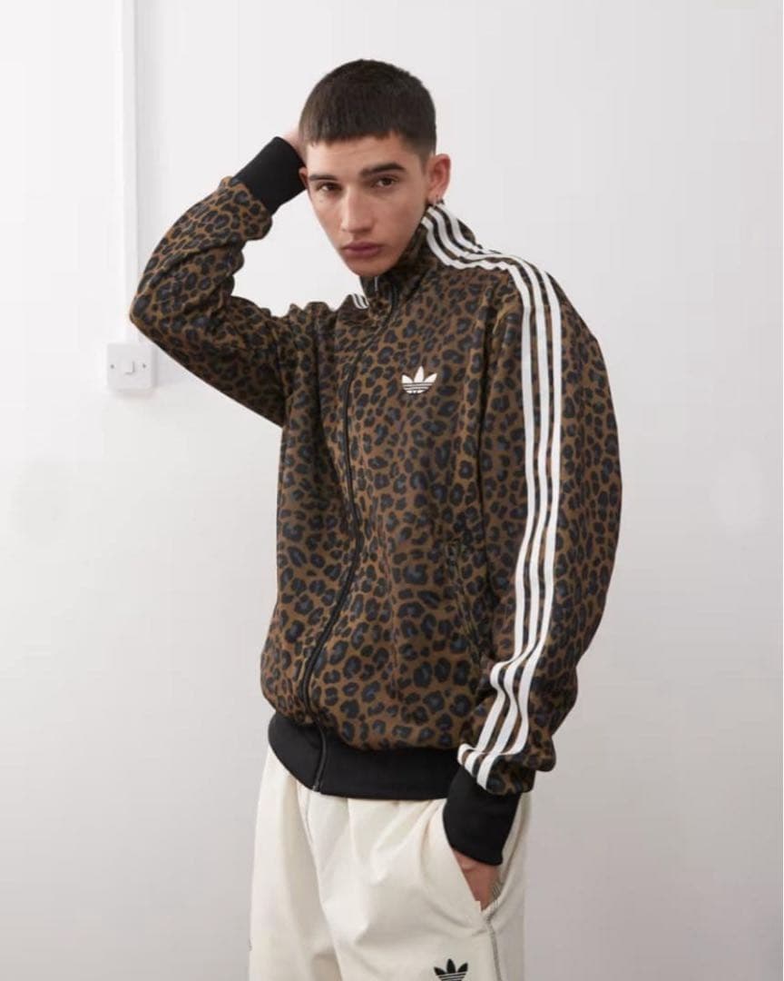 新品　 adidas U LEO TT レオパード トラックジャケット M