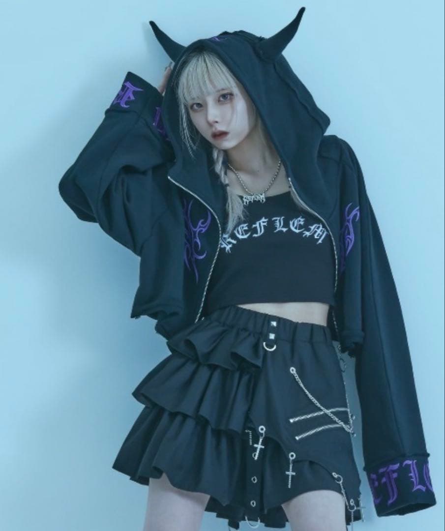 『REFLEM/レフレム』フリルティアードスカート