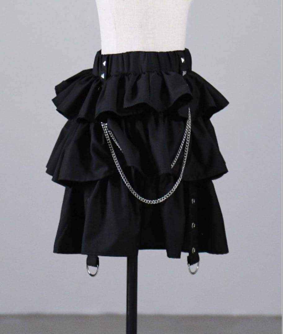 『REFLEM/レフレム』フリルティアードスカート