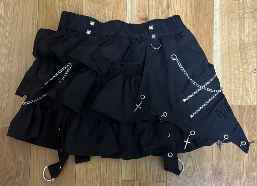 『REFLEM/レフレム』フリルティアードスカート