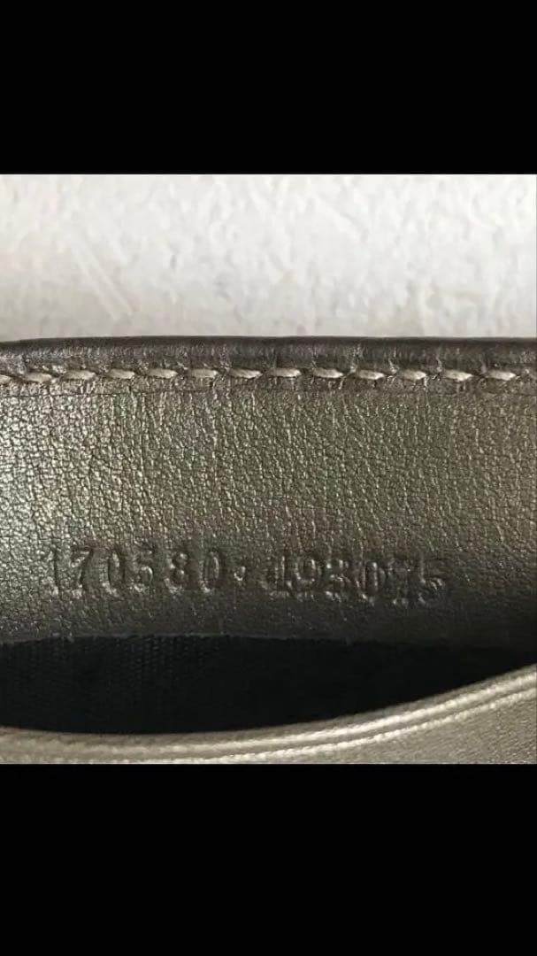 ☆*☆様 GUCCI シマ マネークリップ 二つ折り ブラウンレザー