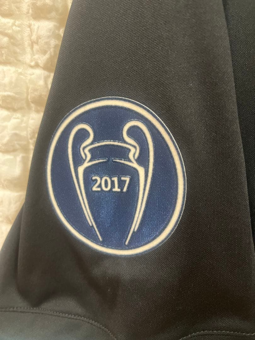 【激レア品❗️】レアルマドリード　ユニフォーム　セットアップ　トニクロース　刺繍