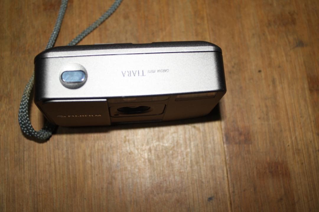 FUJIFILM CARDIA mini TIARAフイルムカメラ　動作品　美品