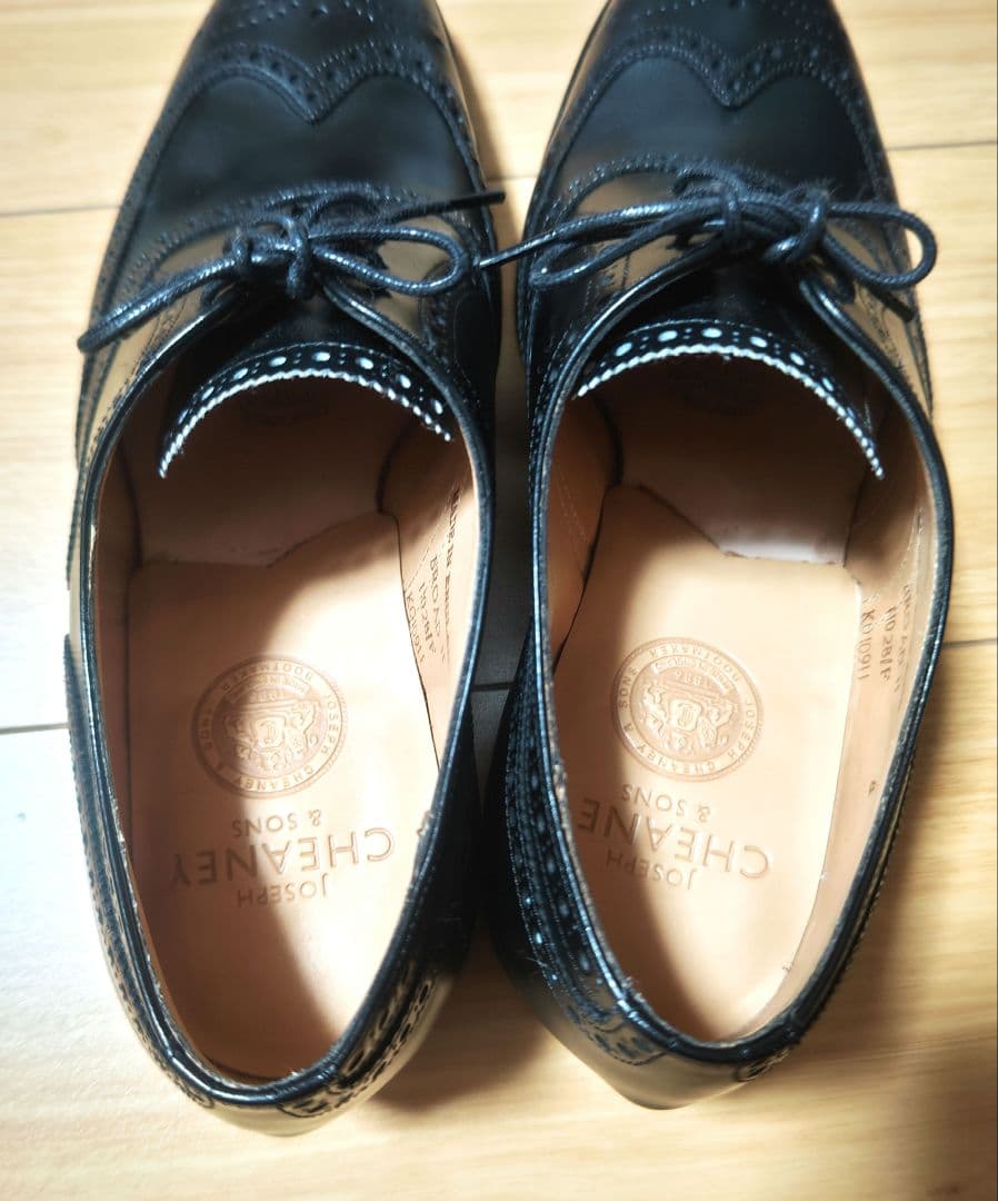 1/12まで値下げ　【未使用】ジョセフ チーニー　8(26.5〜27cm相当)