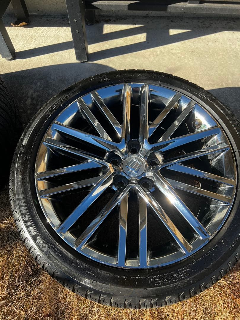 210クラウン スパッタリング ホイール スタッドレス