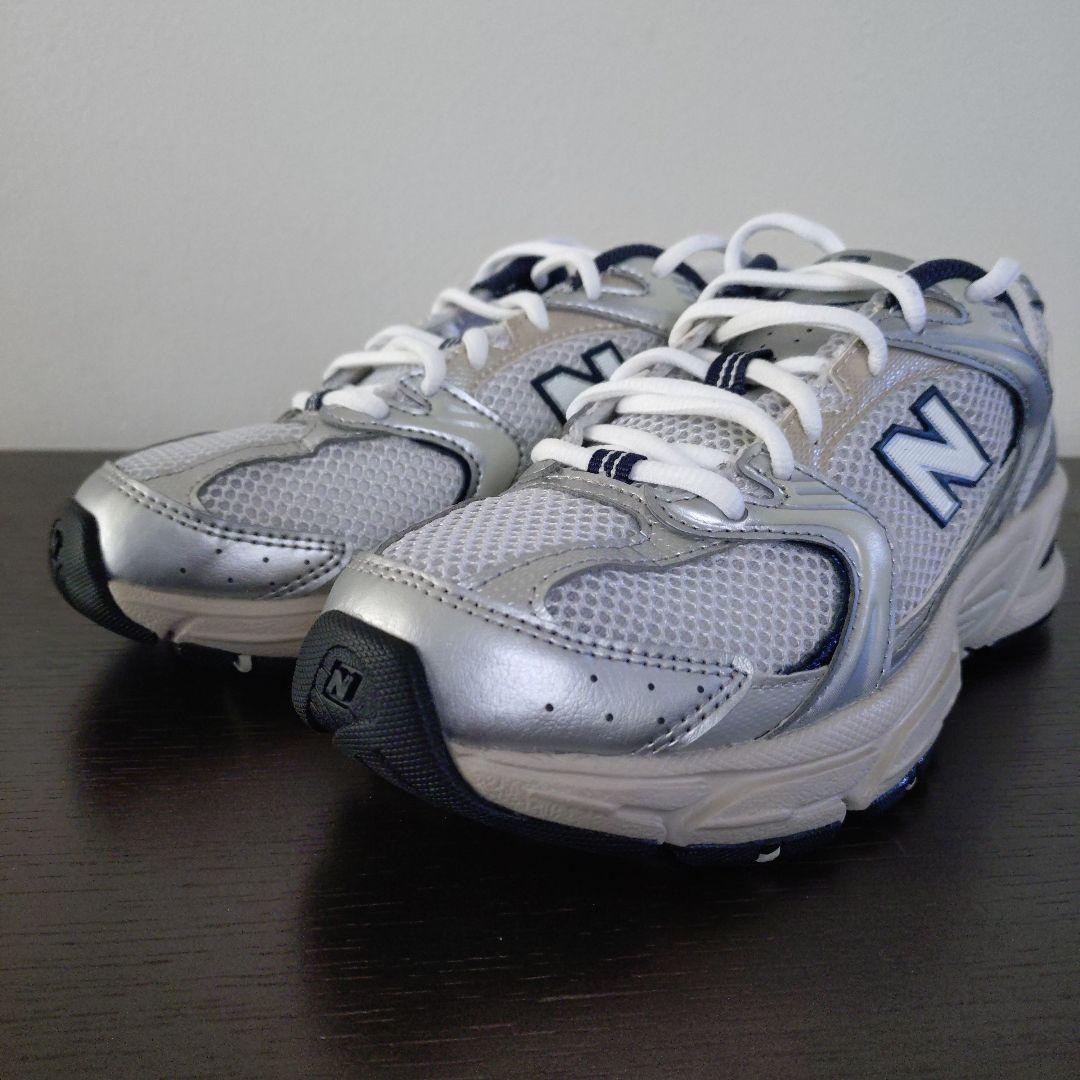 ✨未使用✨ New Balance 530 シルバー 23.0 ニューバランス