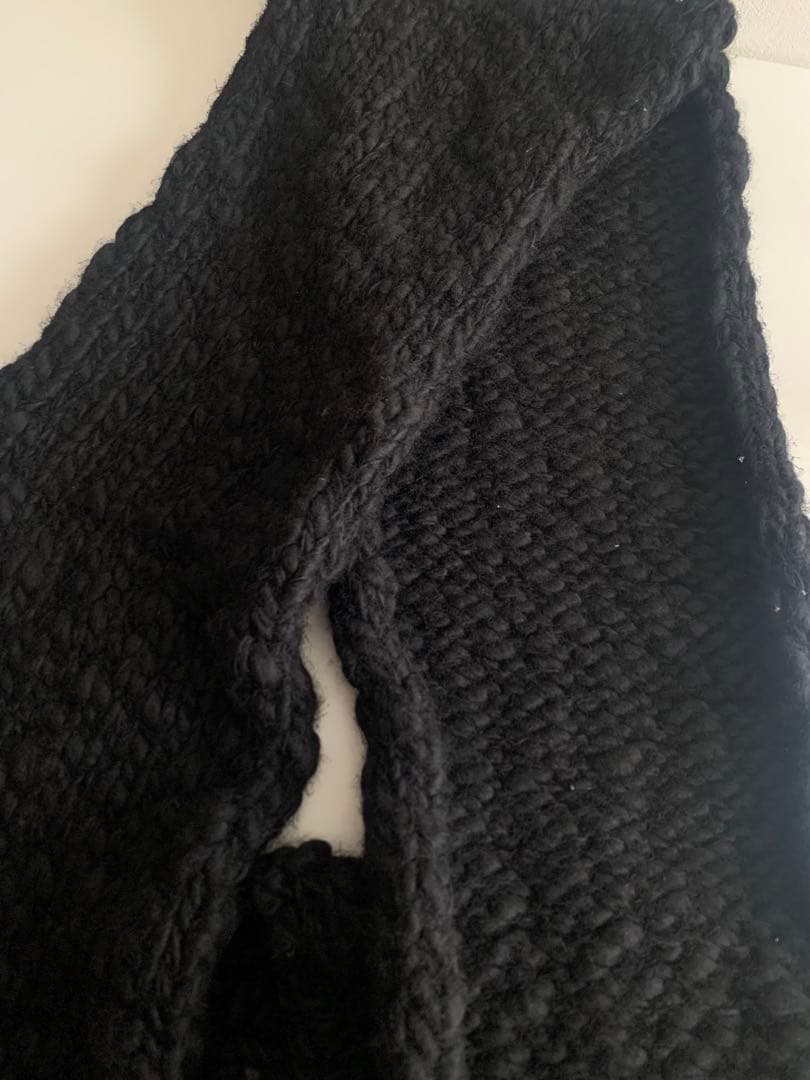 kota gushiken マフラー　ブラック