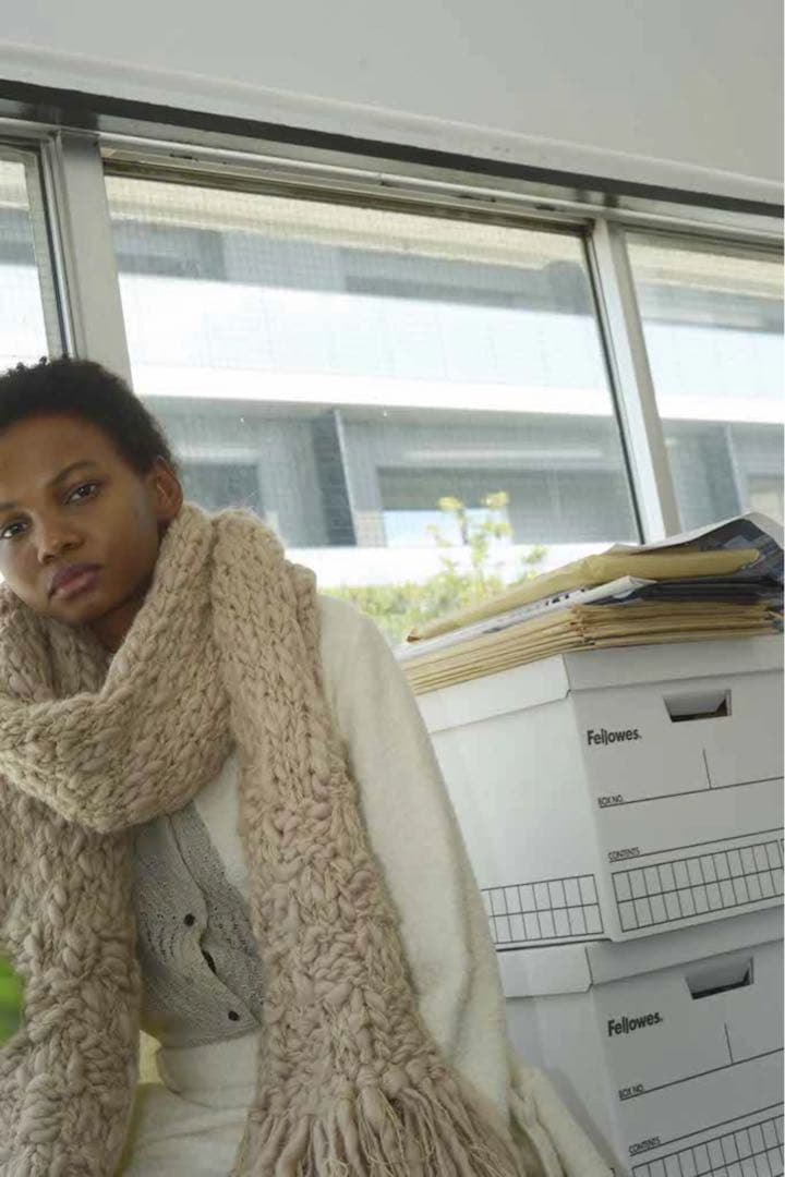 kota gushiken マフラー　ブラック