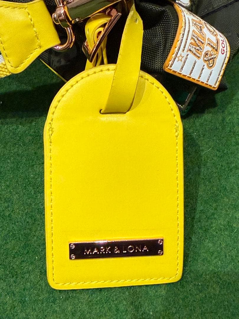マークアンドロナ　カートバックとボールポーチ　正規品