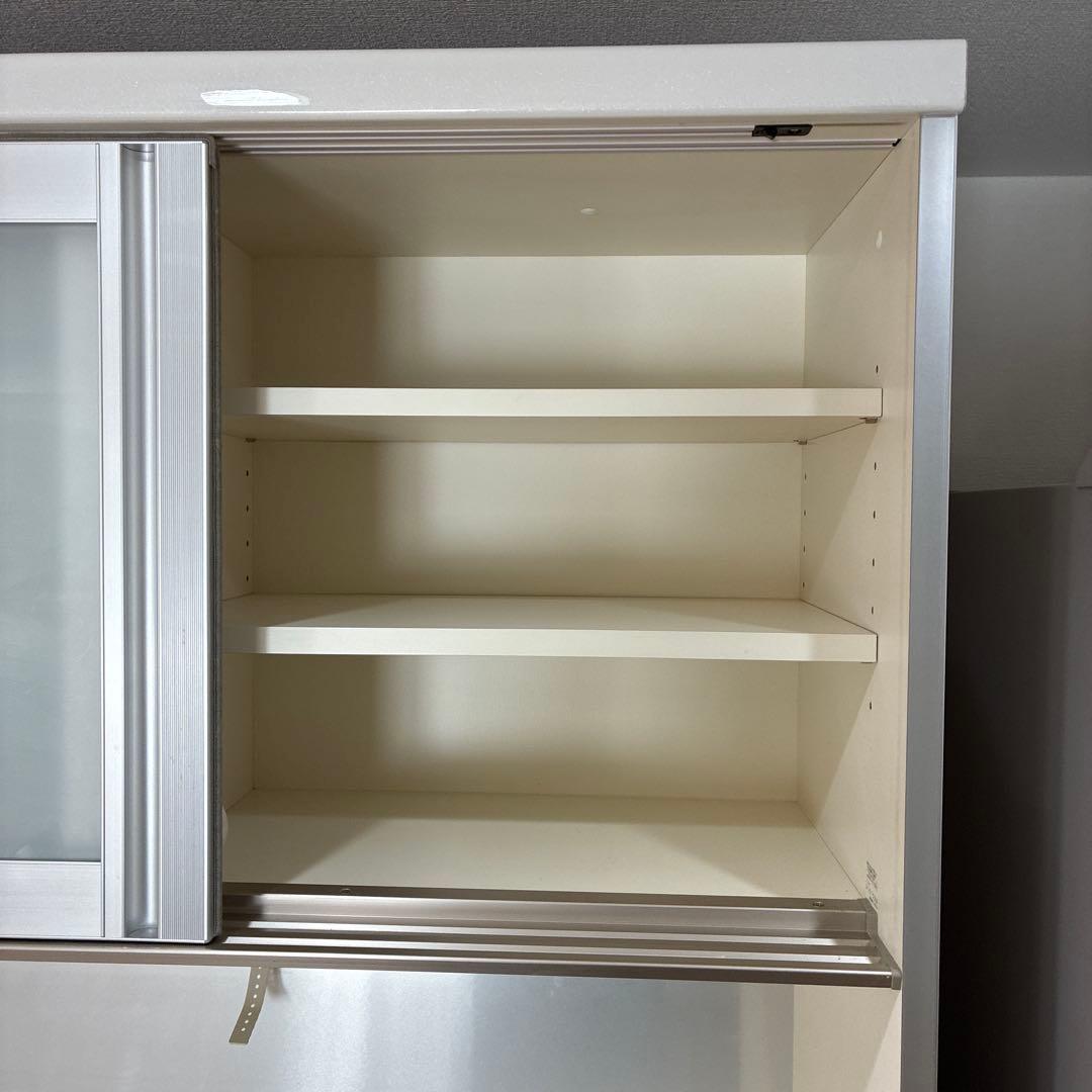 パモウナ　キッチンボード