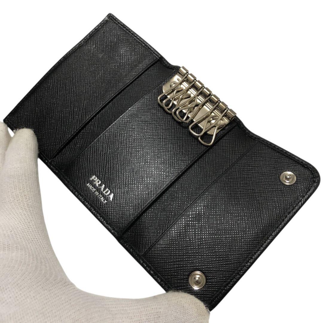 【極美品】PRADA プラダ キーケース サフィアーノ レザー 6連 ブラック