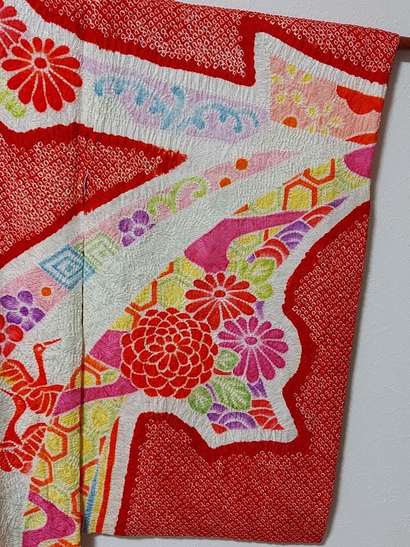 み様、専用です。赤い花柄絞り正絹着物 お宮参り用