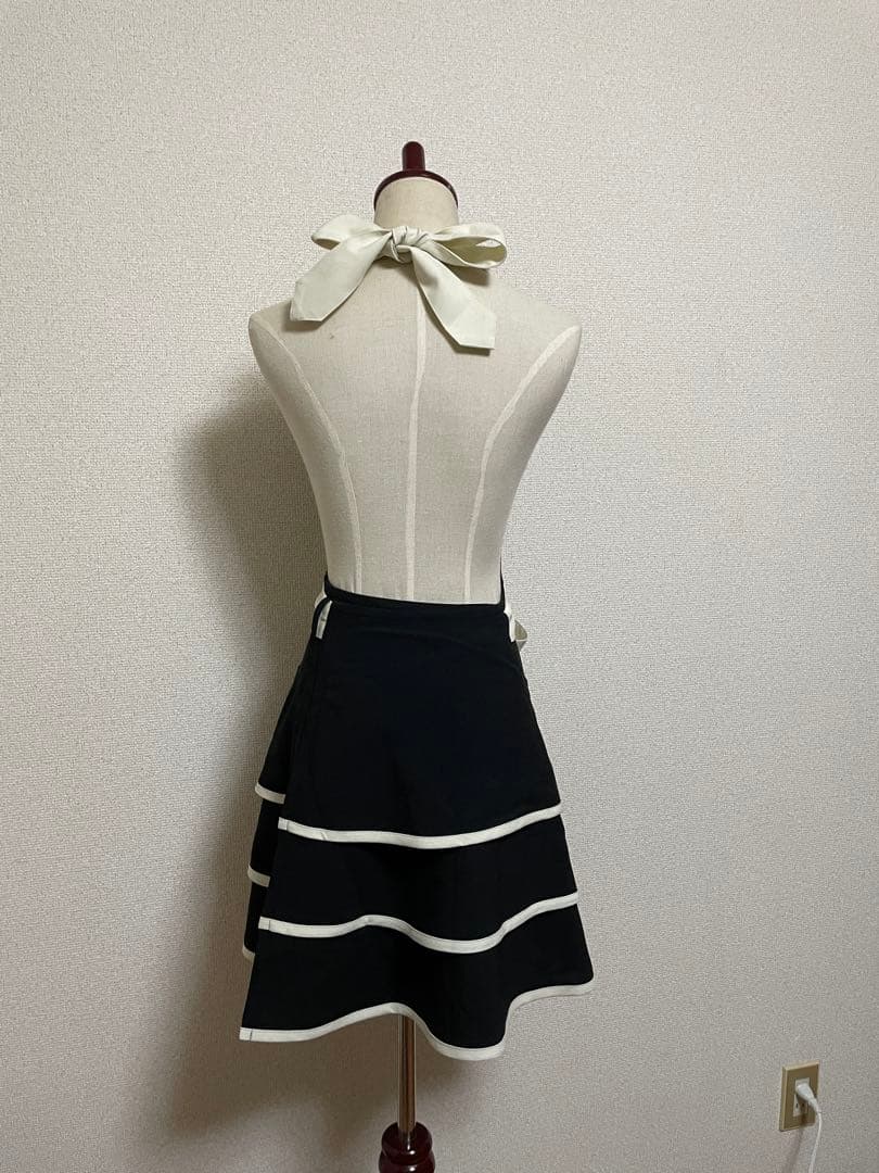 最終値下げ！！ 高級ブランド　アームボーテ　白黒　リボン　エプロン