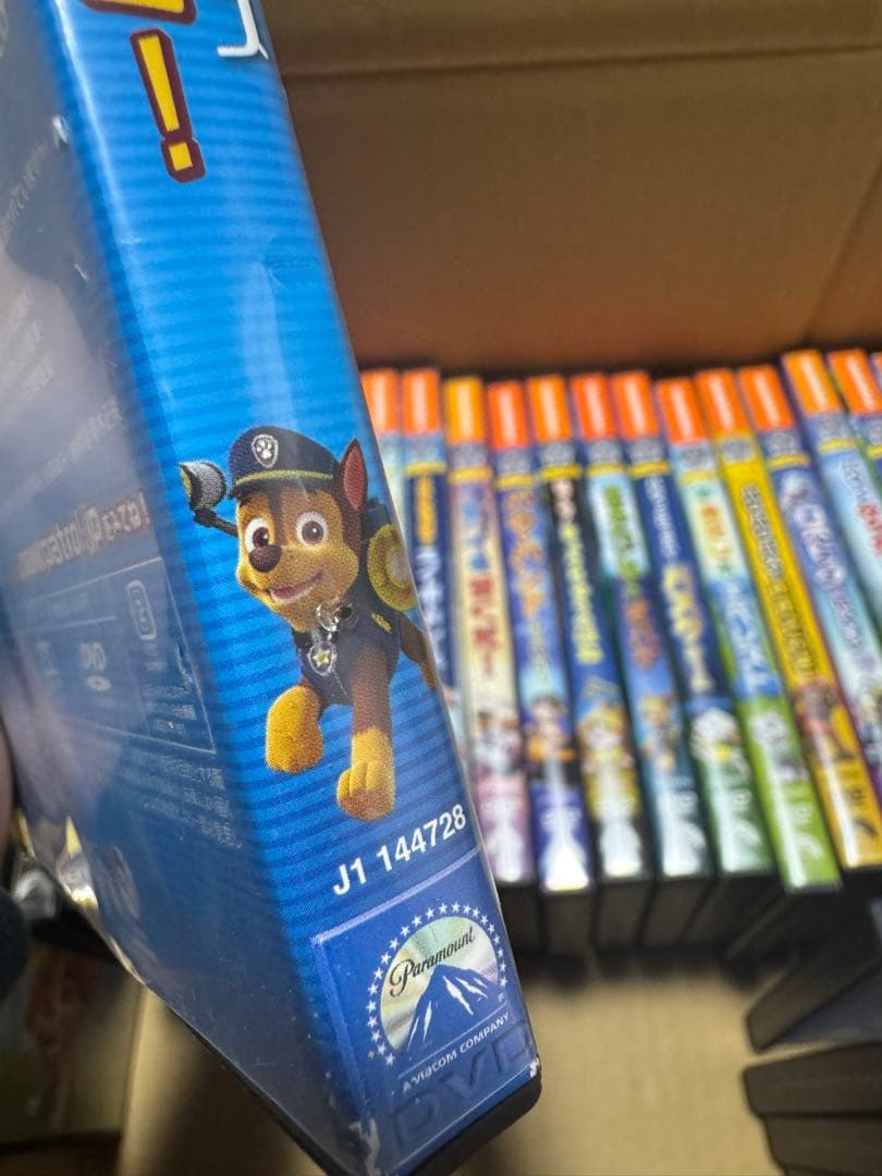 PAW PATROL RCビークルとDVD３３枚セット